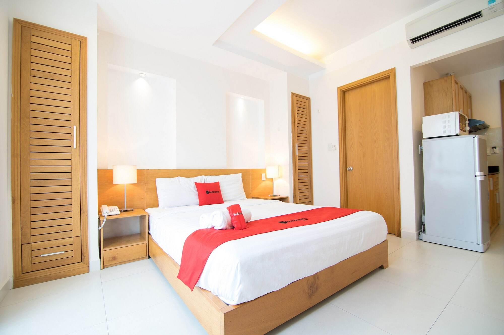 Reddoorz Plus Near Secc D7 Ho Şi Min Exterior foto
