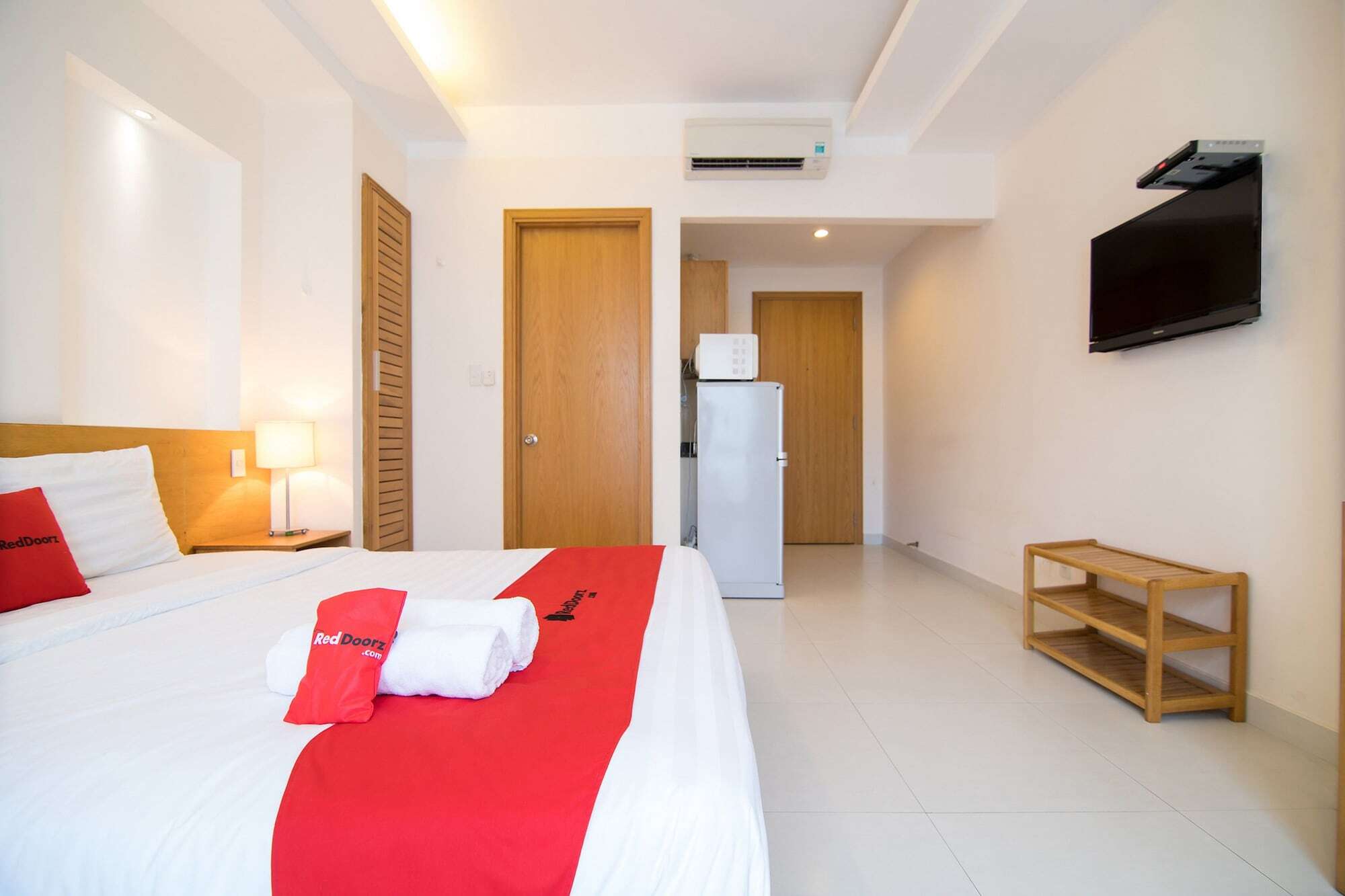 Reddoorz Plus Near Secc D7 Ho Şi Min Exterior foto